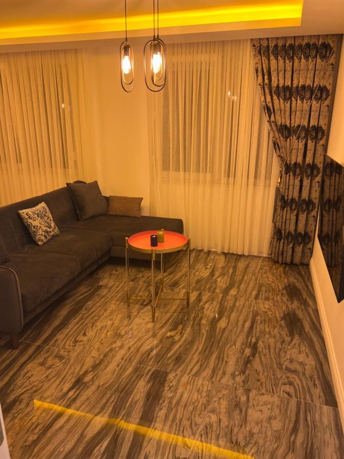 Sea Town Utku Apartament *